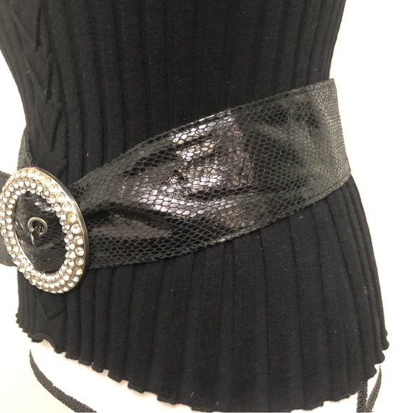 Rhinestone Buckle Cloth Belt - Picture 4 of 12